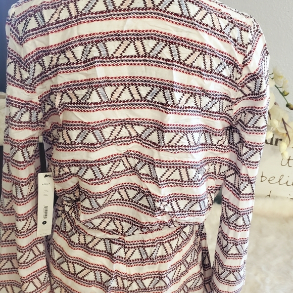 ❤️NWT AQUA Printed Surplice Romper ❤️🔥 - Picture 5 of 6